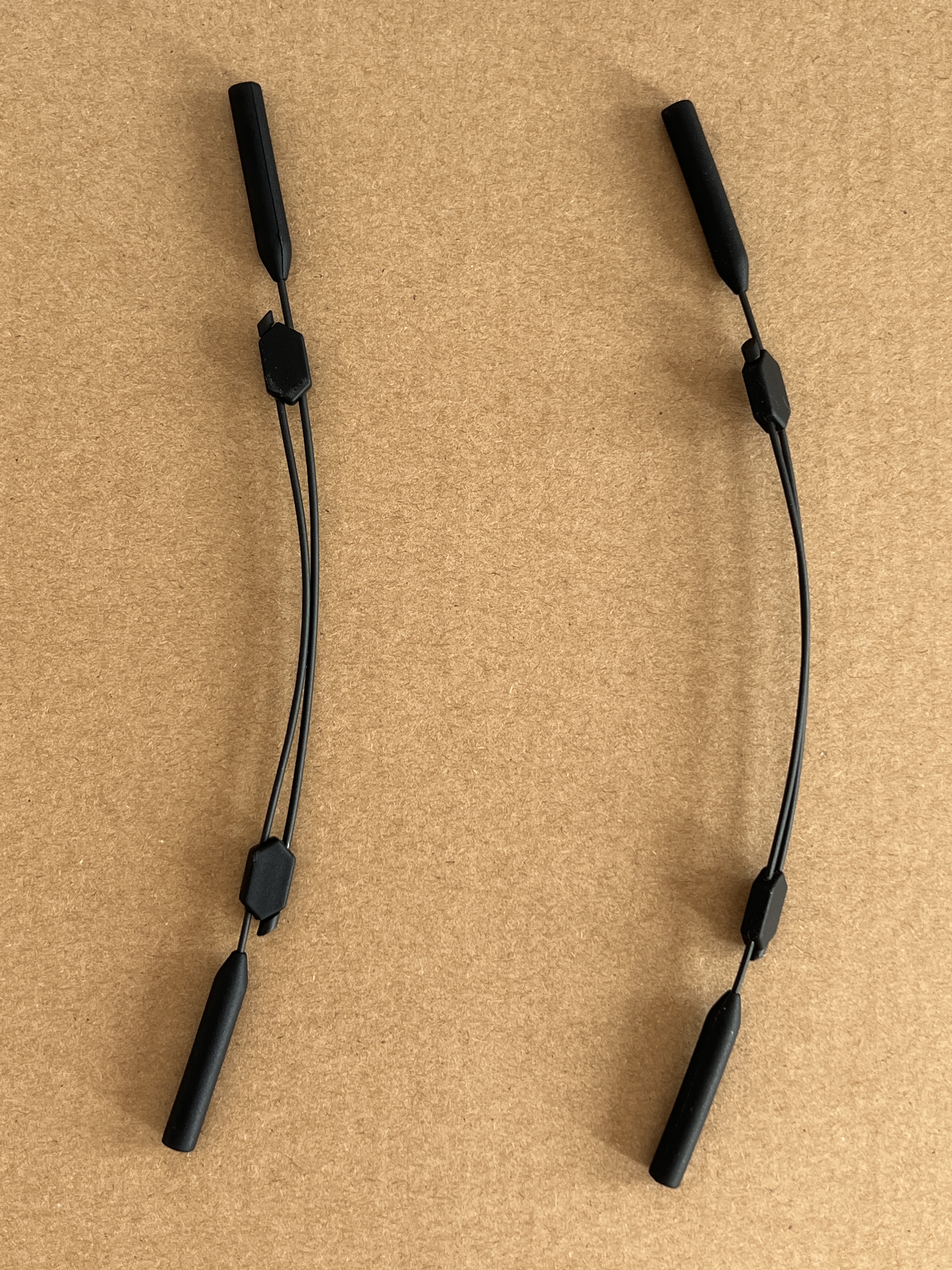 Adjustable Sunglasses Holder S - Sunglass Retainer Cord 리뷰 및 가격