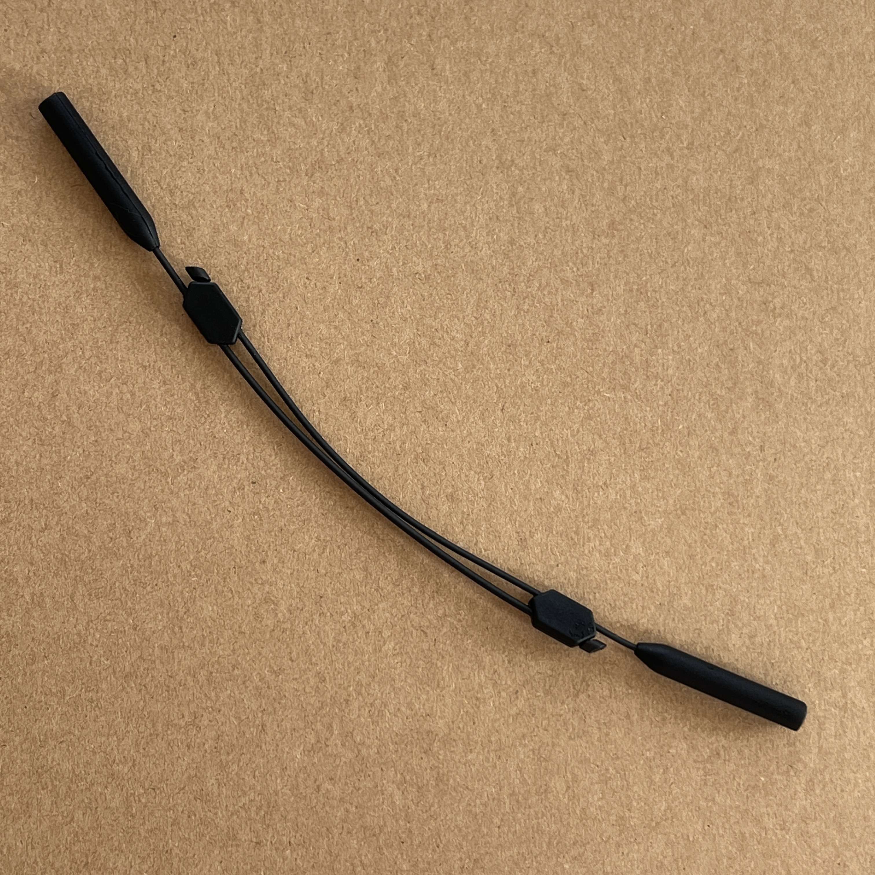 Adjustable Sunglasses Holder S - Sunglass Retainer Cord 리뷰 및 가격